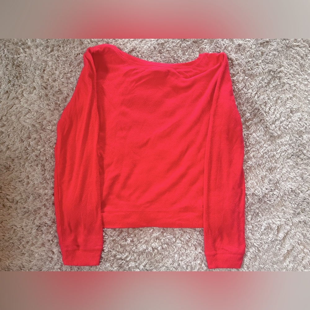 Pretty Rhinestone Skull Sweater ☠️❤️‍🔥 - Picture 2 of 2